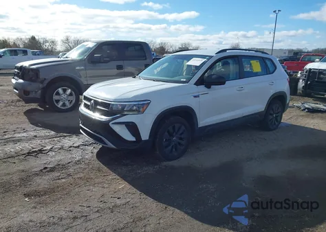 2022 Volkswagen Taos 1.5T S z USA, uszkodzony, nr VIN 3VVCX7B22NM000328